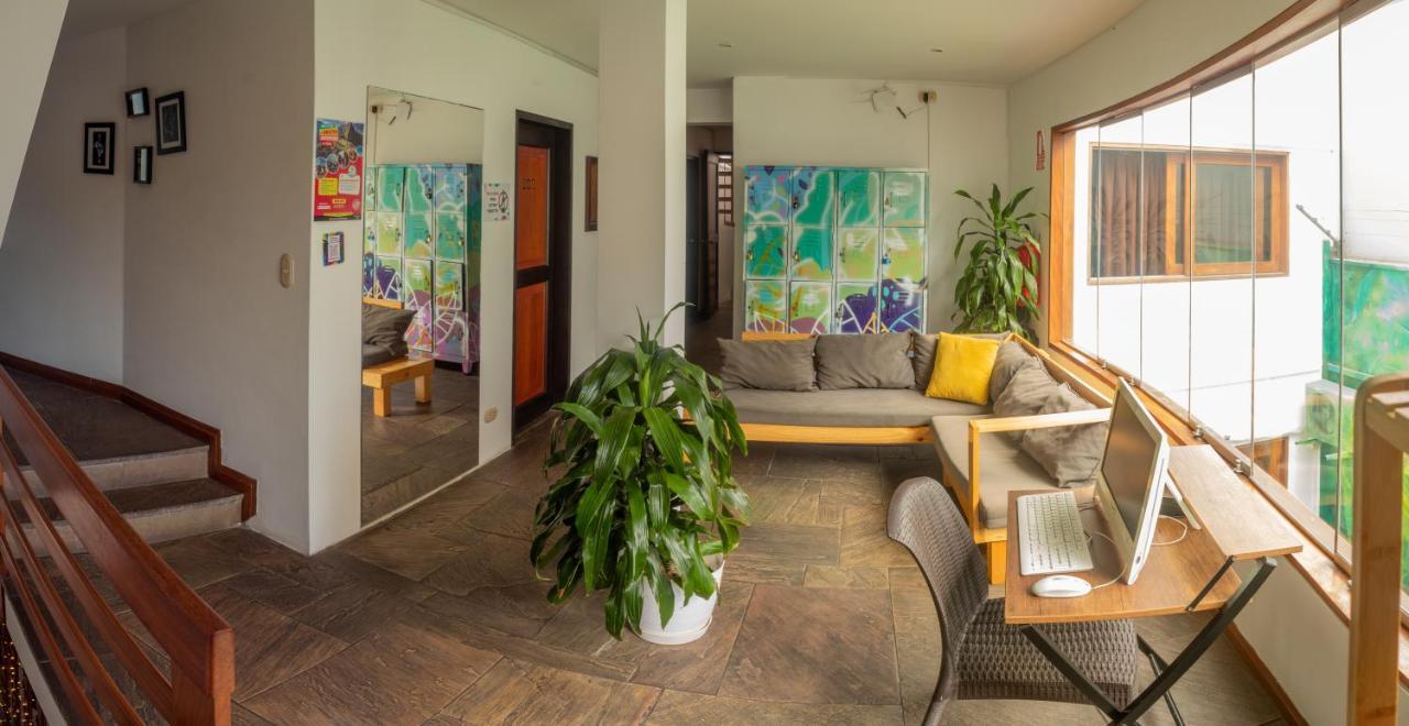 Rainbow Hostel Lima Kültér fotó